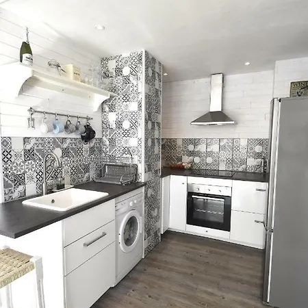 公寓 Sunny And Modern In La Carihuela