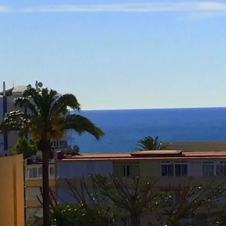 Sunny And Modern In La Carihuela 公寓