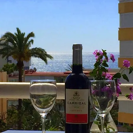 公寓 Sunny And Modern In La Carihuela *